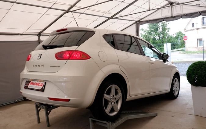 Seat Leon cena 24900 przebieg: 175000, rok produkcji 2011 z Woźniki małe 277